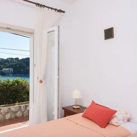 House Daniva