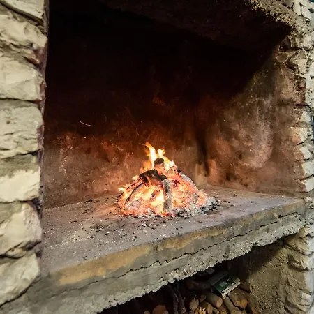 House Daniva 펜션 Okuklje