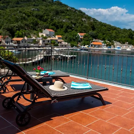 House Daniva Дом отдыха