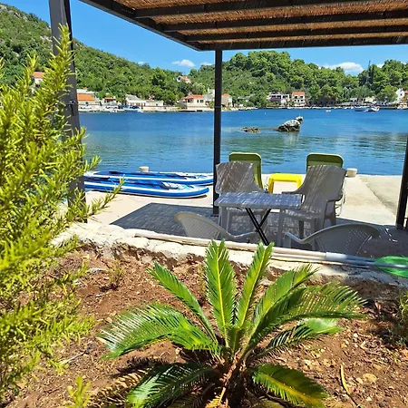 Дом отдыха House Daniva Okuklje