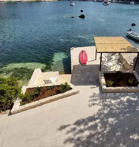 House Daniva Σπίτι διακοπών Okuklje