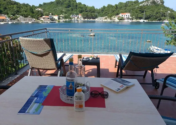 House Daniva * Okuklje